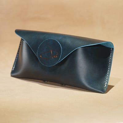 Glasses Case of top grain leather.