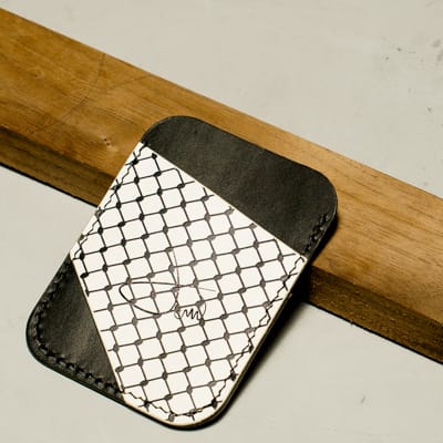 keffiyeh kortholder